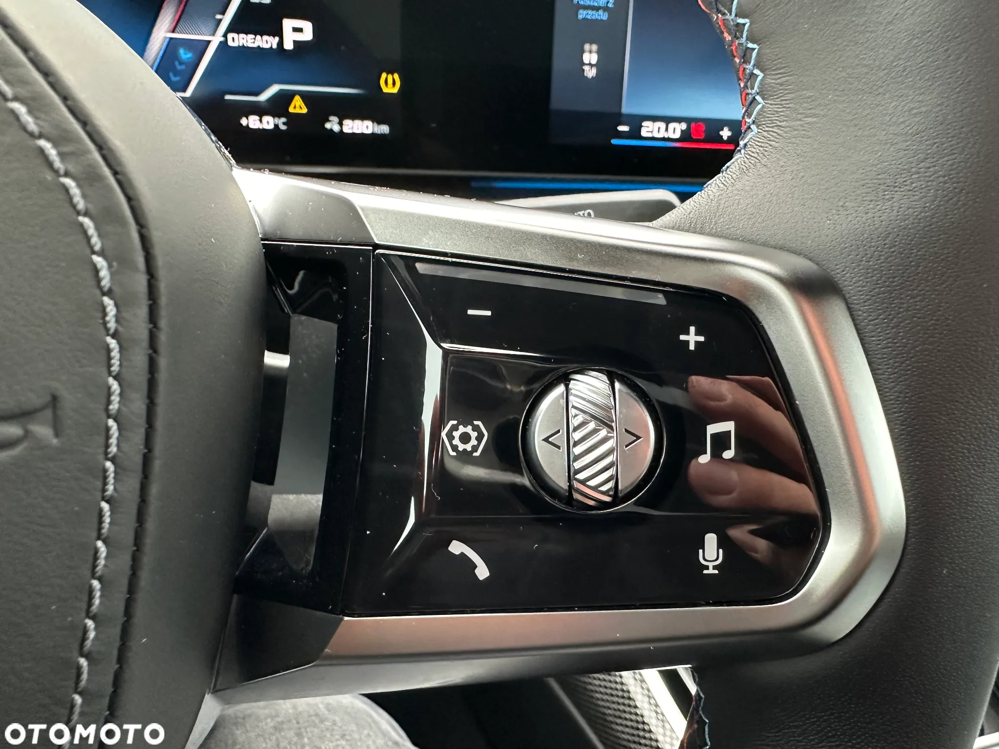 BMW i7 M70 xDrive - 13