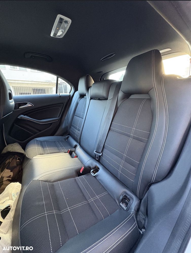Mercedes-Benz A 200 CDI 7G-DCT AMG Line - 8