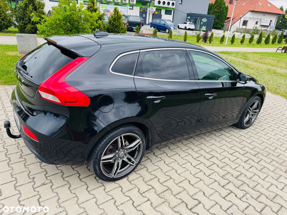 Volvo V40 D4 Momentum - 6