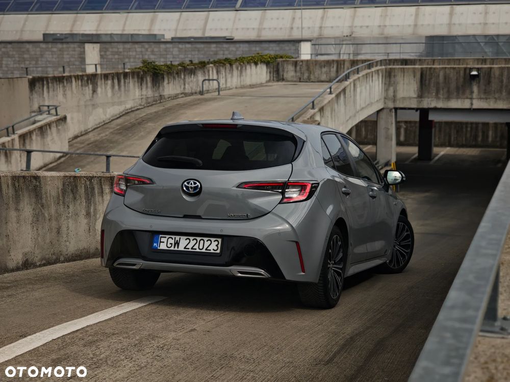 Toyota Corolla 2.0 Hybrid Comfort - 5