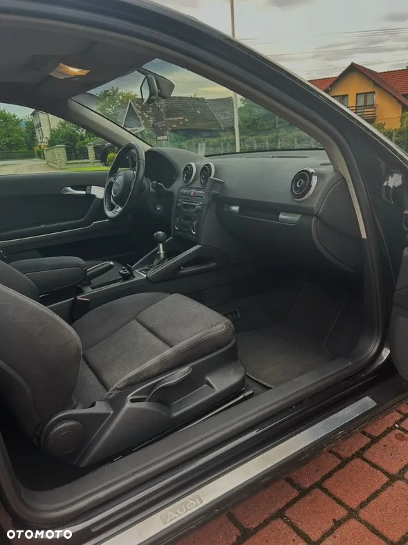 Audi A3 2.0 TDI Ambiente - 7