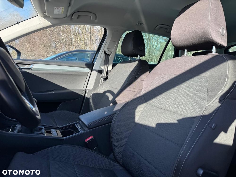 Skoda Superb 2.0 TDI Ambition - 18