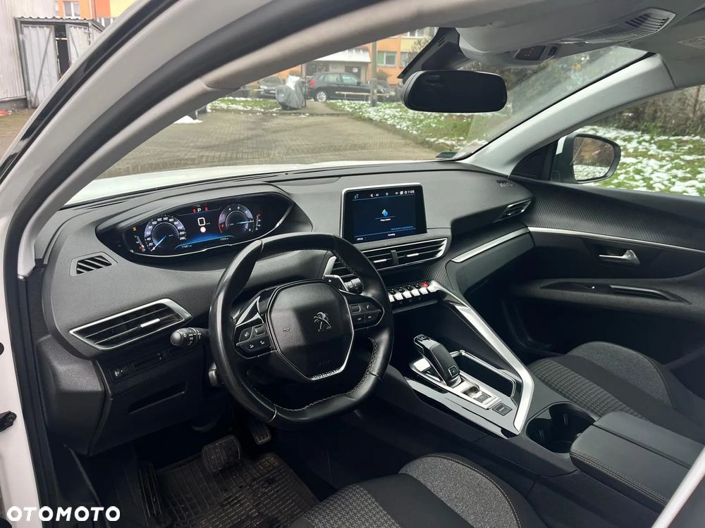 Peugeot 3008 - 13