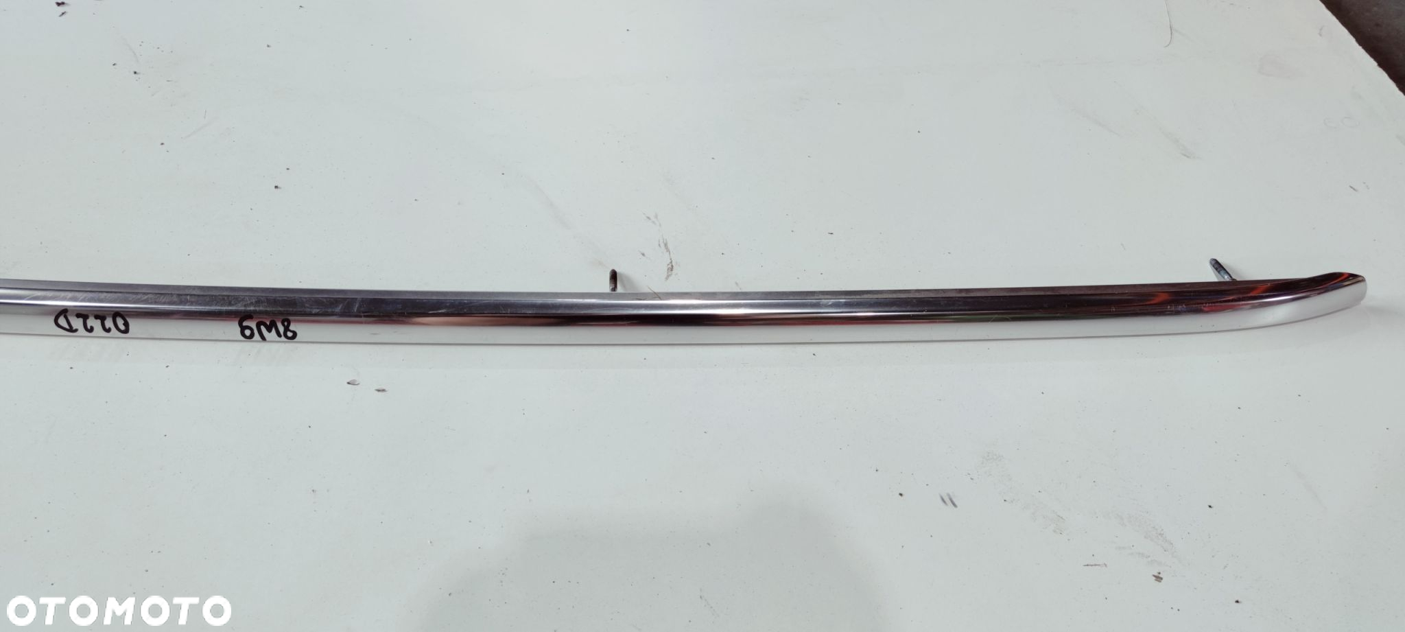 RELING DACHOWY CHROM PRAWY AUDI A4 B9 8W9860022D - 2