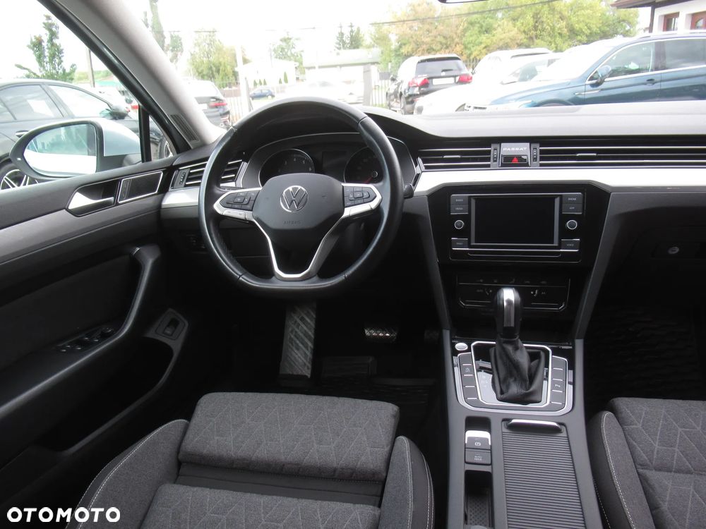 Volkswagen Passat 2023