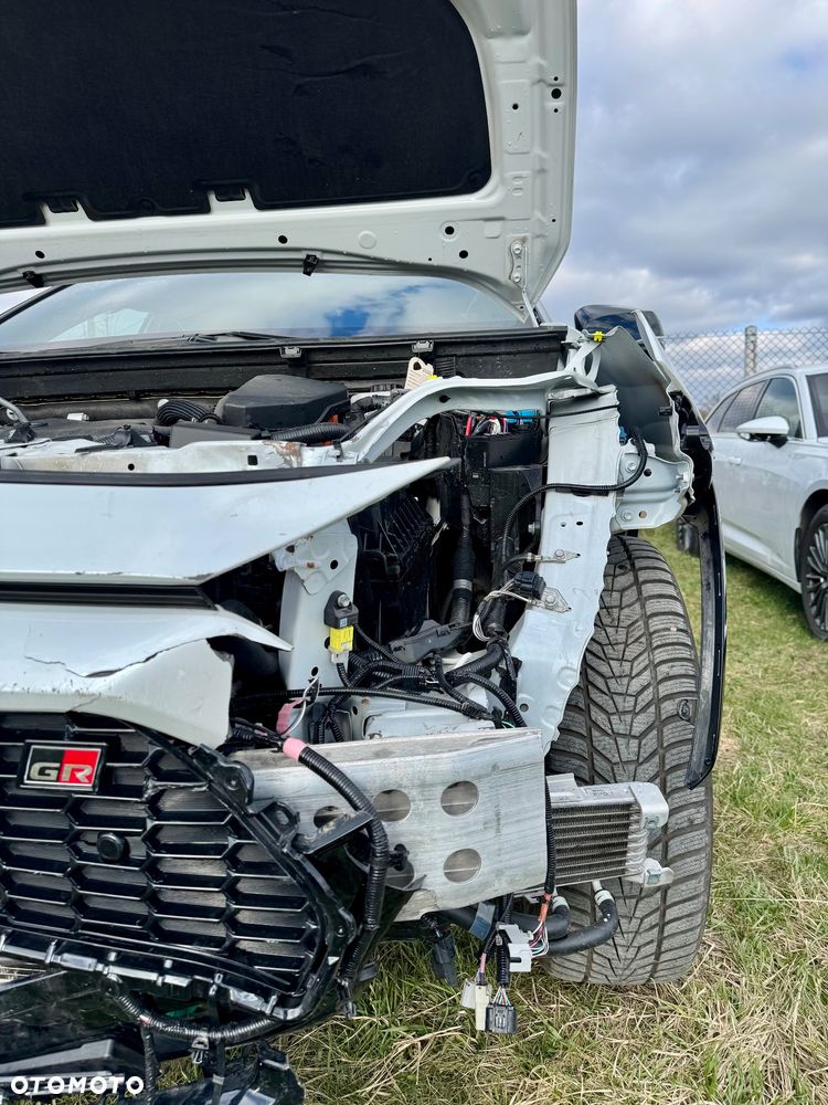 Toyota RAV4 2.5 Plug-In Hybrid GR Sport 4x4 - 26