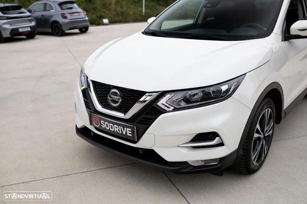 Nissan Qashqai 1.5 dCi N-Connecta DCT - 13