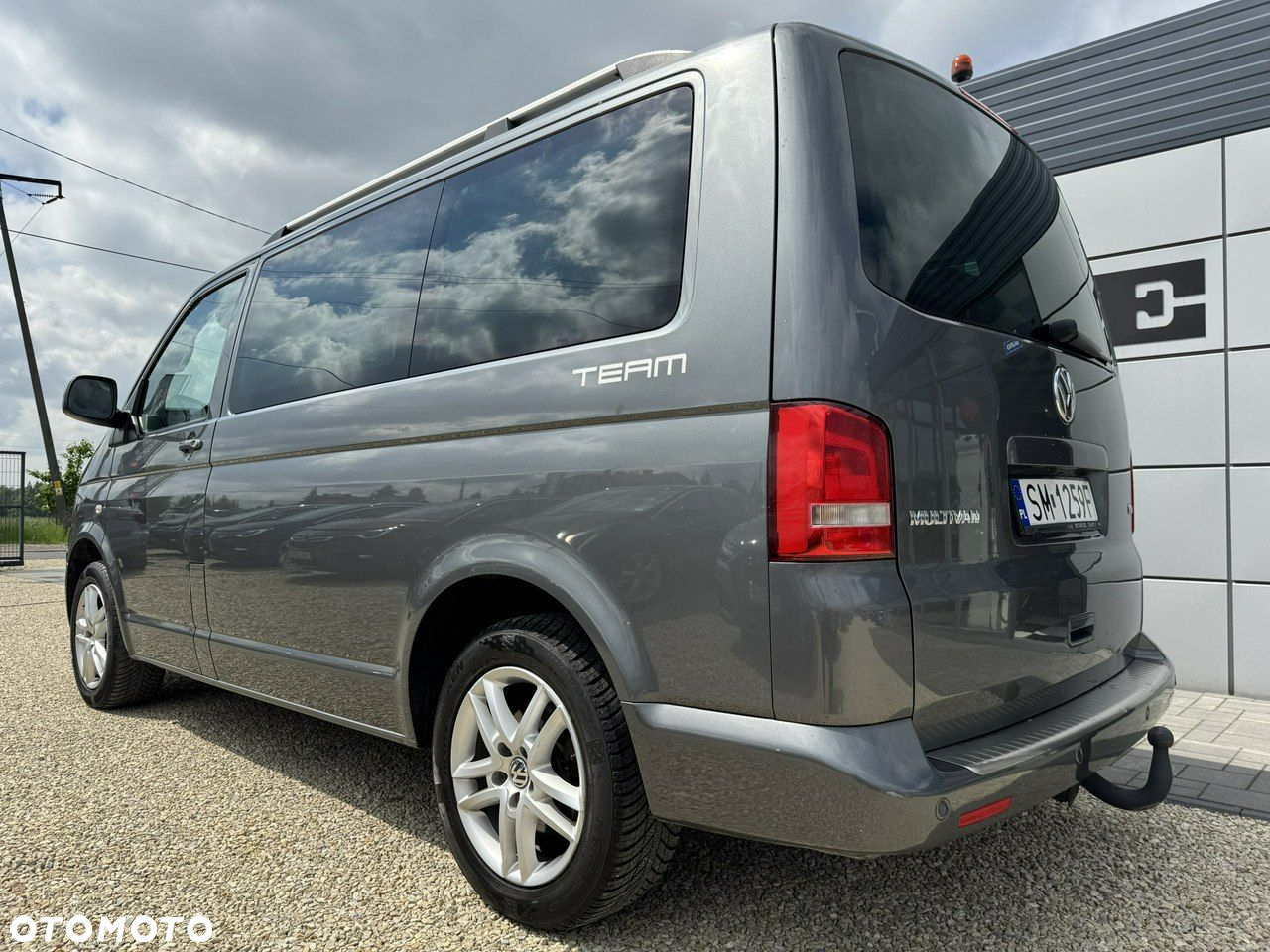 Volkswagen Multivan - 8