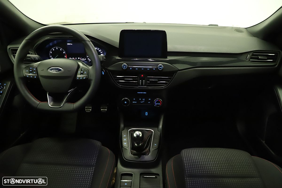 Ford Focus SW 1.0 EcoBoost ST-Line - 6