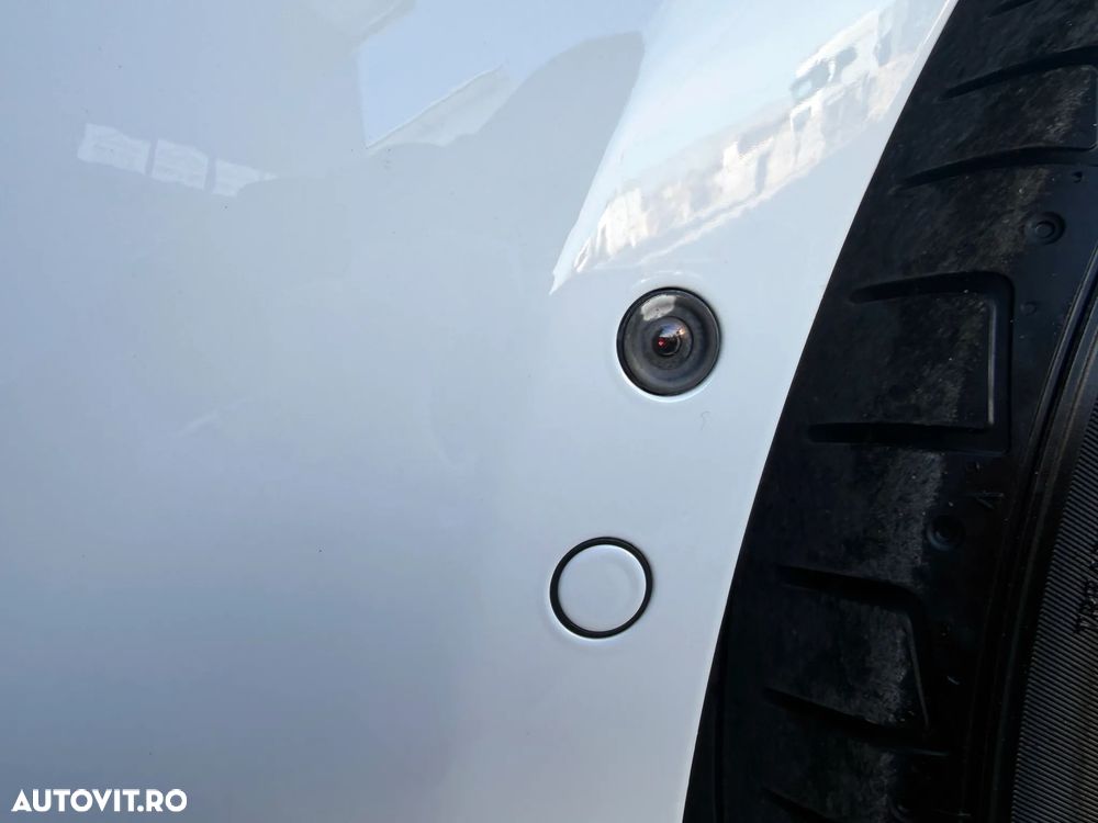 BMW Seria 3 - 26