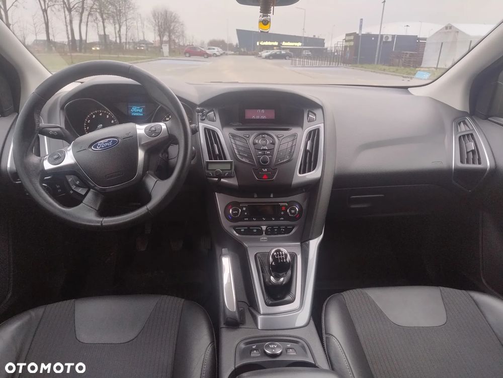 Ford Focus 1.6 EcoBoost Start-Stopp-System Titanium - 10