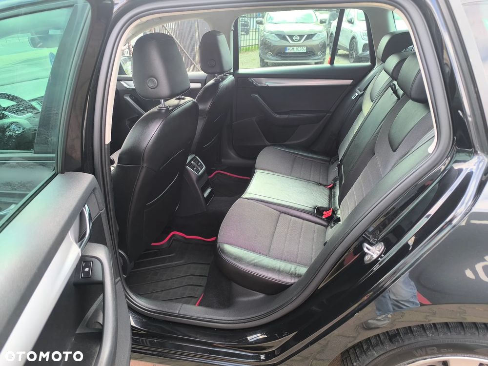 Skoda Octavia - 13