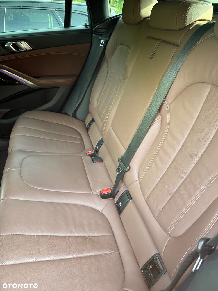 BMW X6 xDrive30d - 17