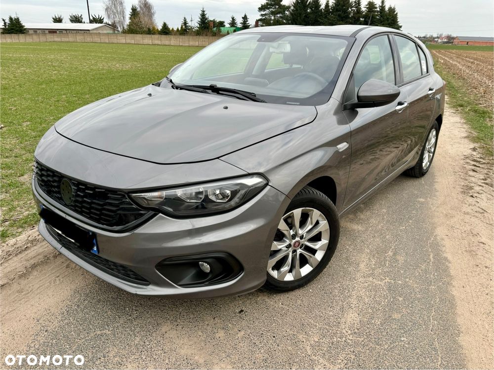 Fiat Tipo 1.6 MultiJet DCT Lounge - 1
