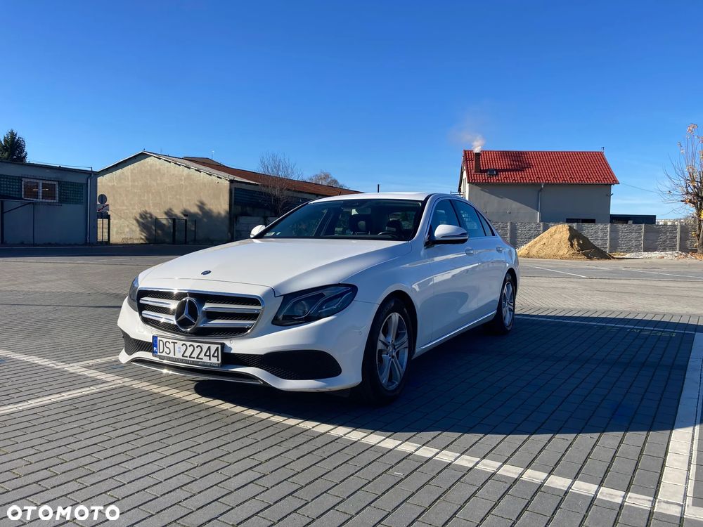 Mercedes-Benz Klasa E 220 d 9G-TRONIC - 1