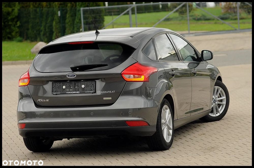 Ford Focus - 18