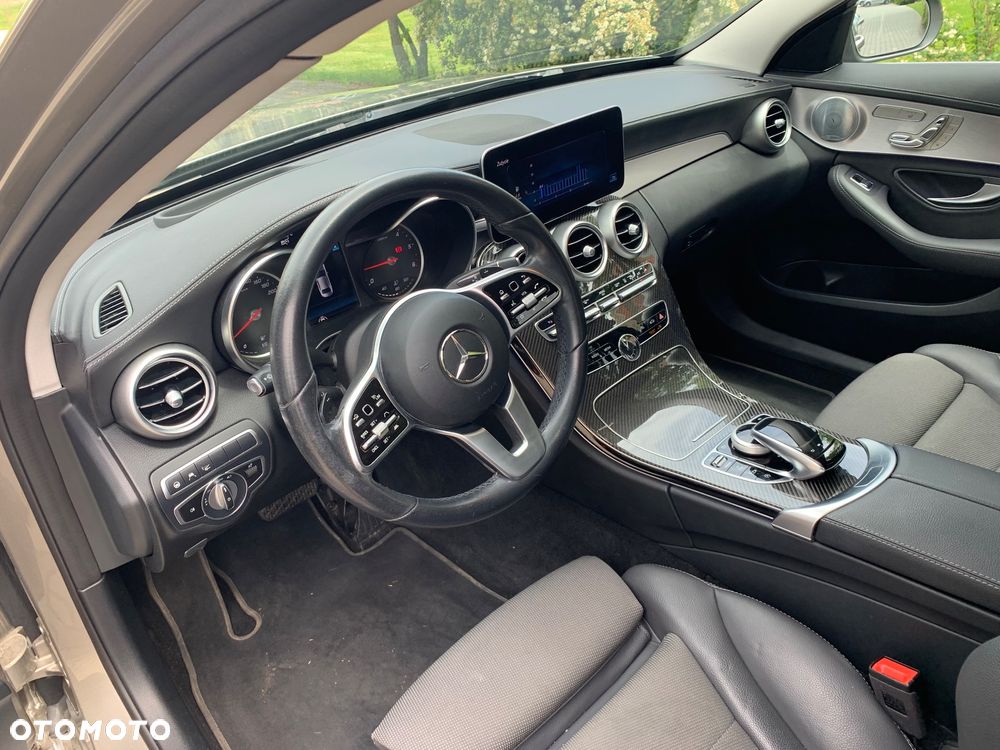 Mercedes-Benz Klasa C 220 d 9G-TRONIC - 3