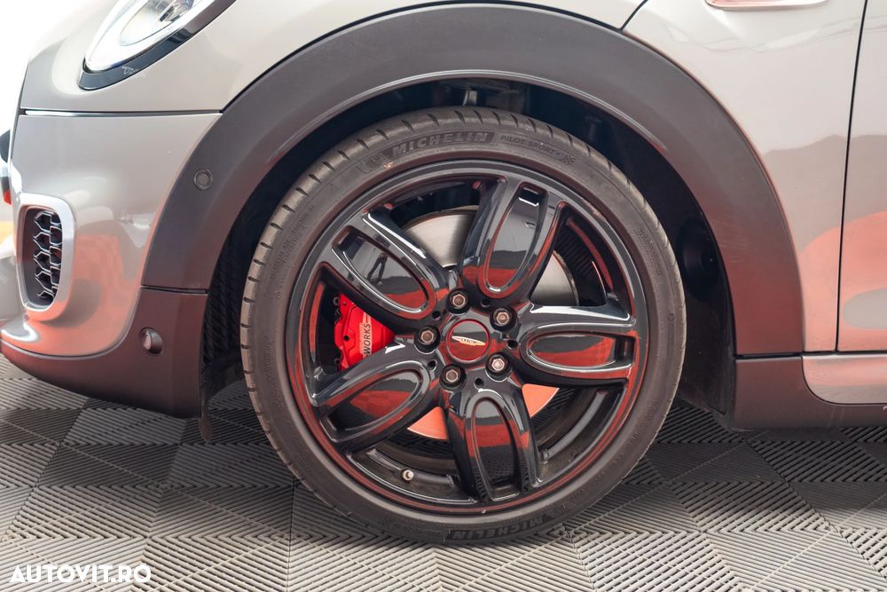 Mini John Cooper Works - 13