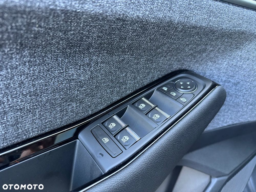 Renault Espace 1.2 E-Tech Full Hybrid 200 Techno MMT 7os - 32