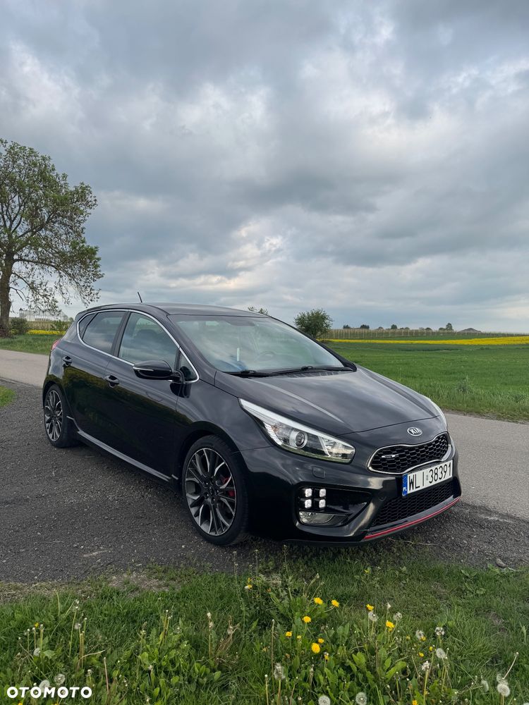 Kia Ceed 1.6 T-GDI GT - 7