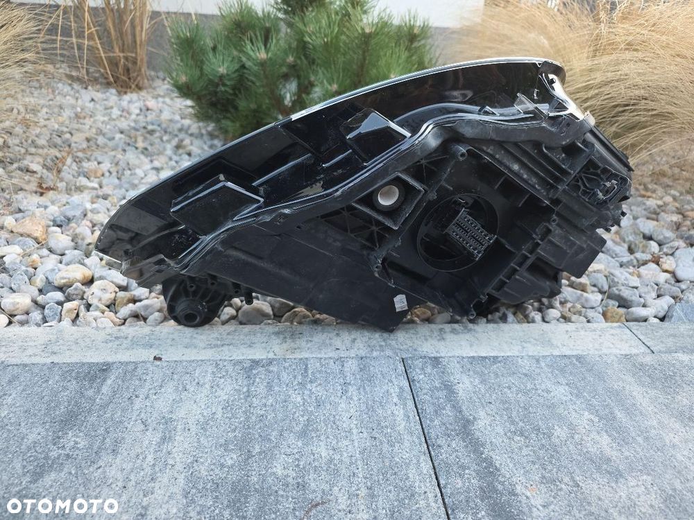 AUDI A3 S3 8V0 8V LIFT Lampa lewa przód Full Led Dynamic 8V0941033C 2019 - 8