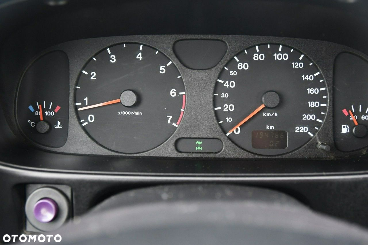 Opel Frontera - 27