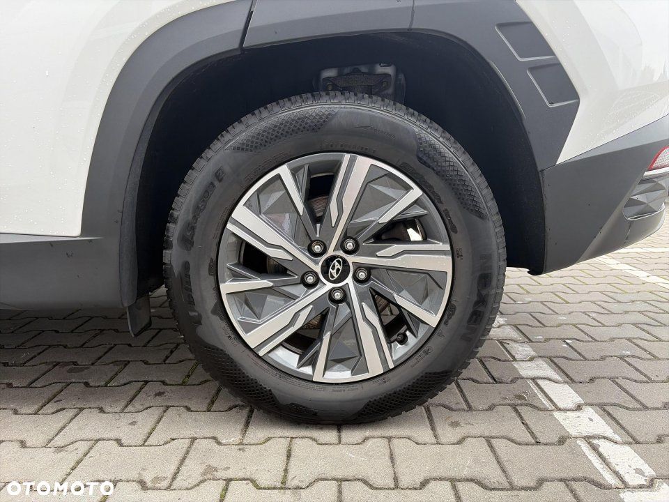 Hyundai Tucson - 10