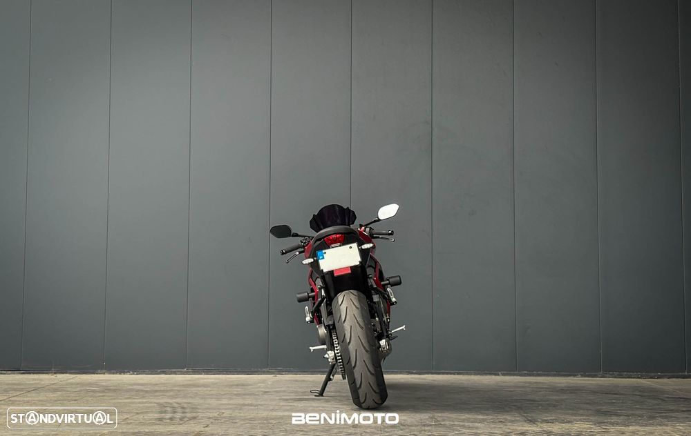 Triumph Daytona 660 - 6