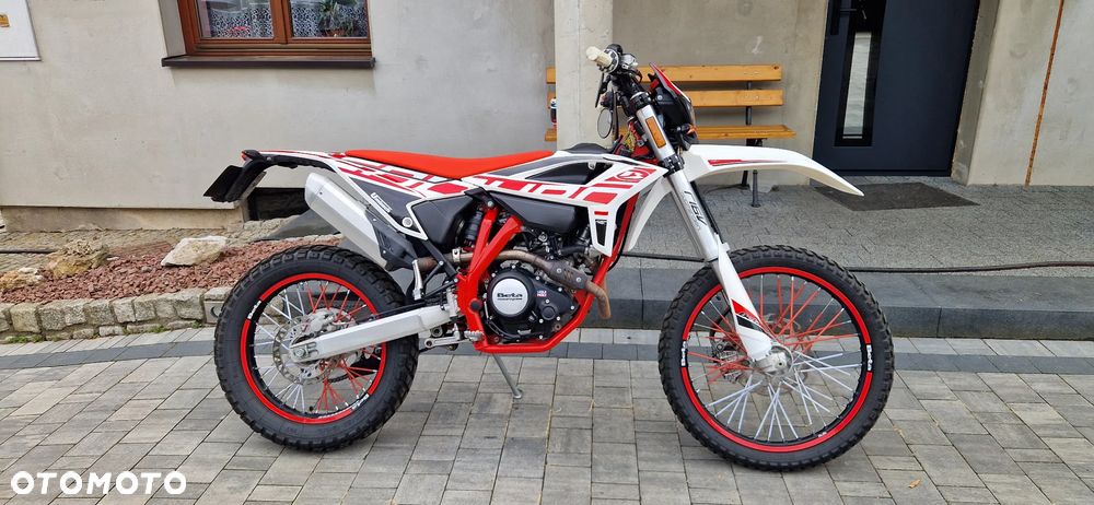 Beta RR - 4