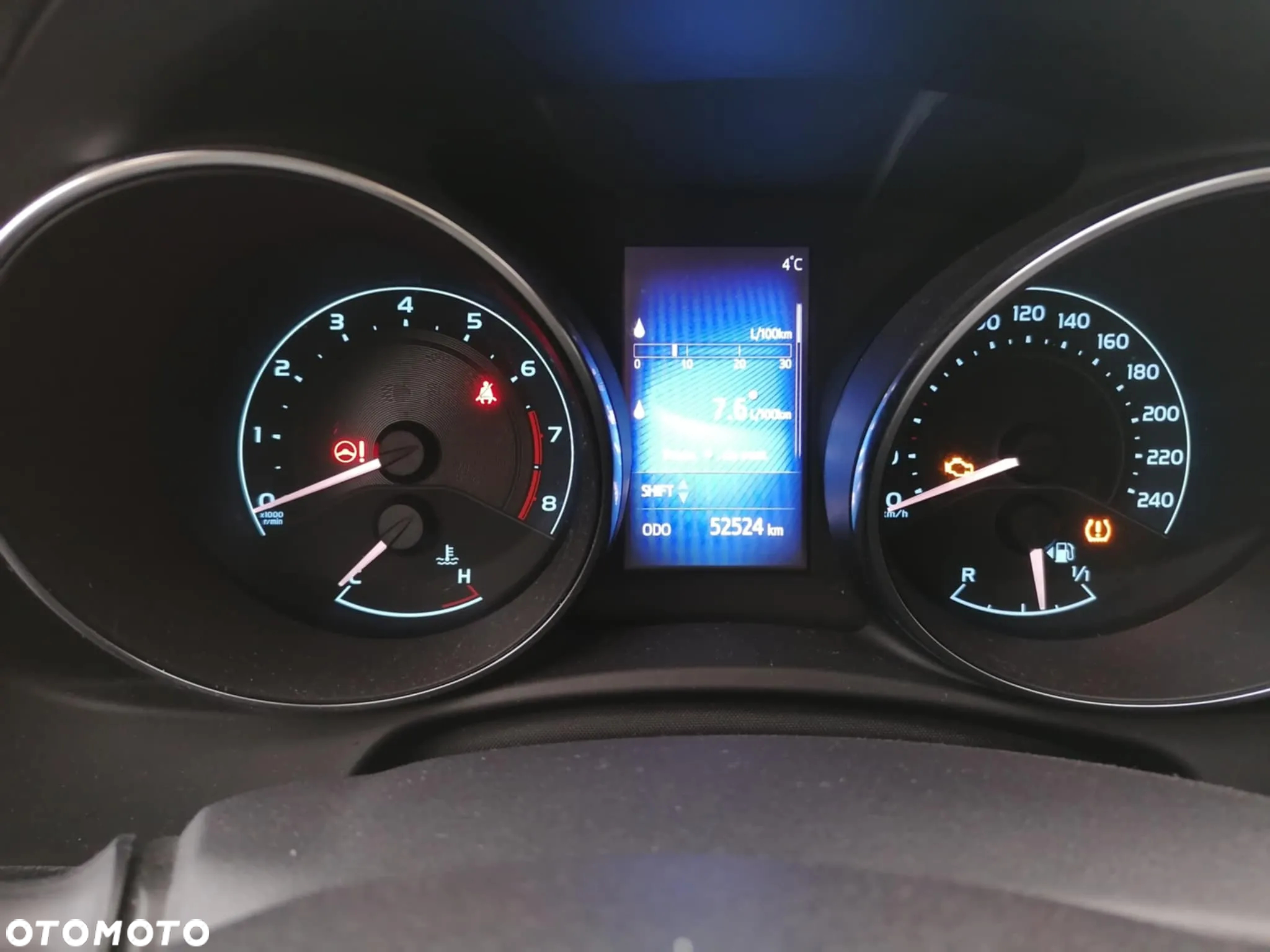 Toyota Auris 1.6 Classic Plus - 10