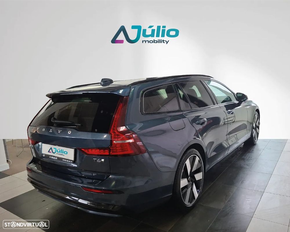 Volvo V60 2.0 T6 AWD TE Plus Bright - 3