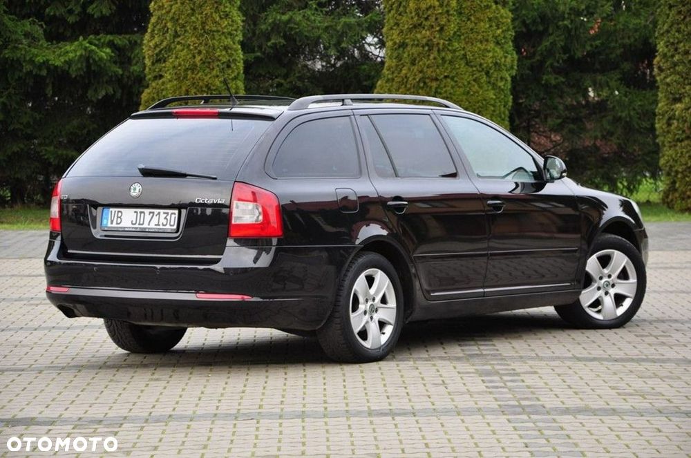Skoda Octavia 1.6 TDI DPF DSG Elegance - 15