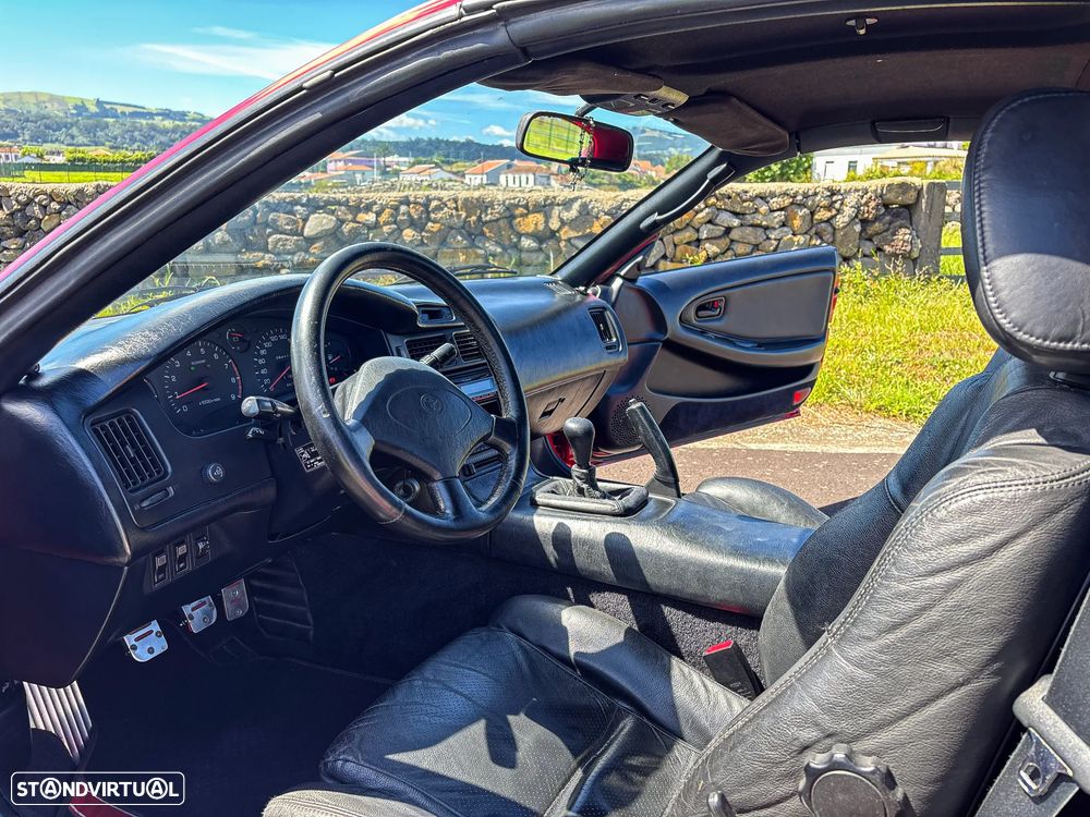 Toyota MR2 2.0 T-Bar - 9