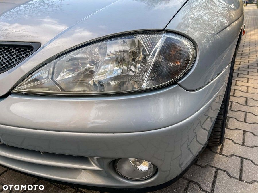 Renault Megane 1.6 - 14