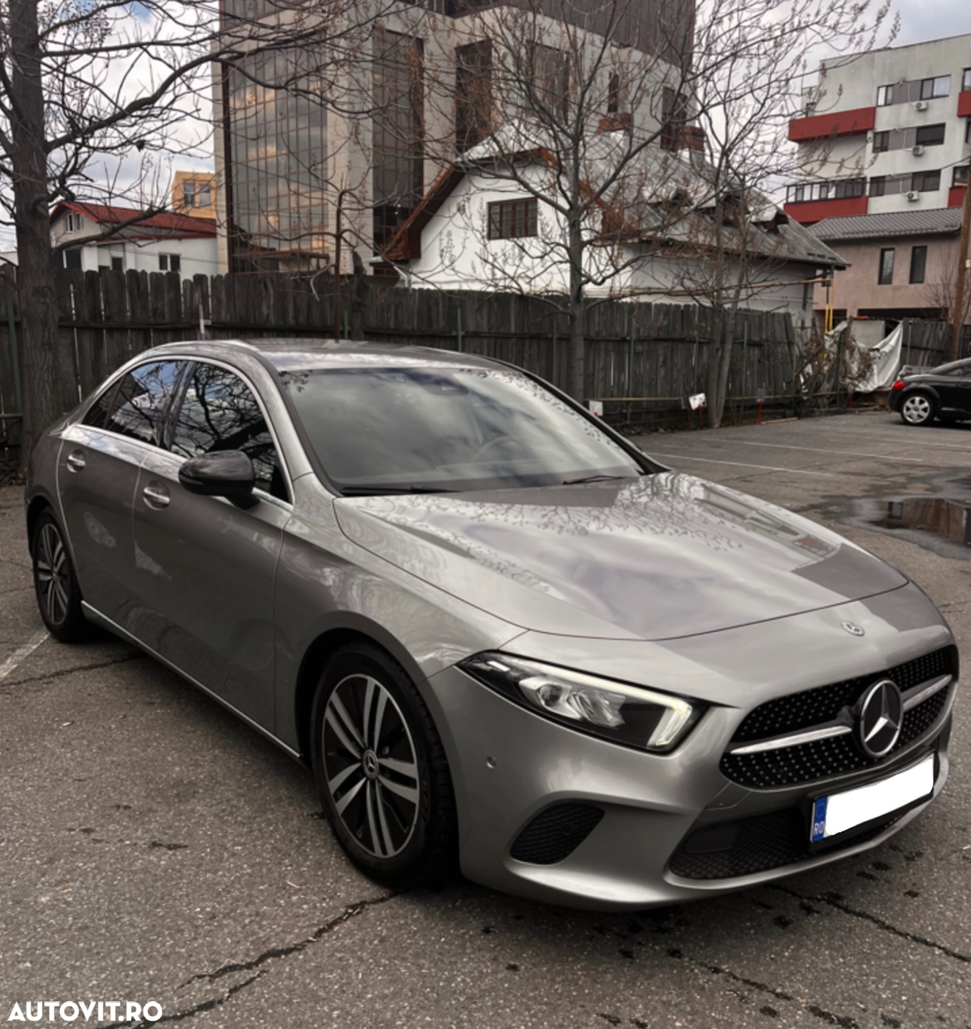 Mercedes-Benz A 180 d 7G-DCT - 3