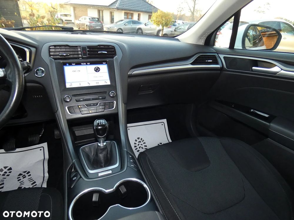 Ford Mondeo 1.5 EcoBoost Gold X (Trend) - 31