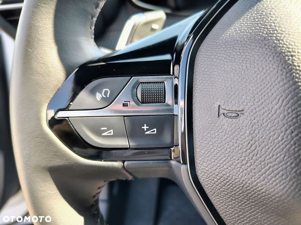 Peugeot 2008 - 15