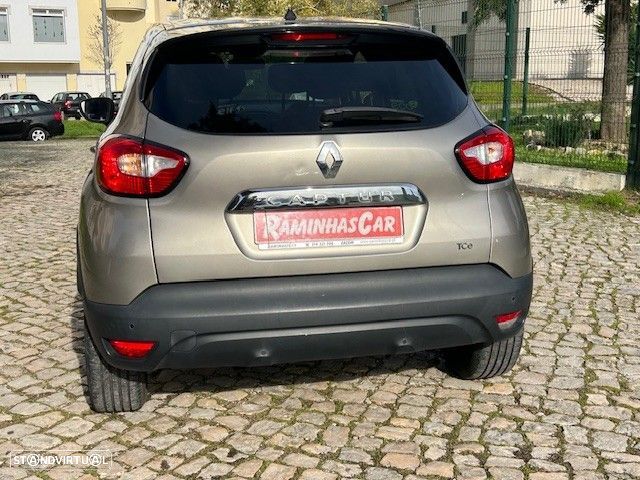 Renault Captur 0.9 TCE Exclusive - 12