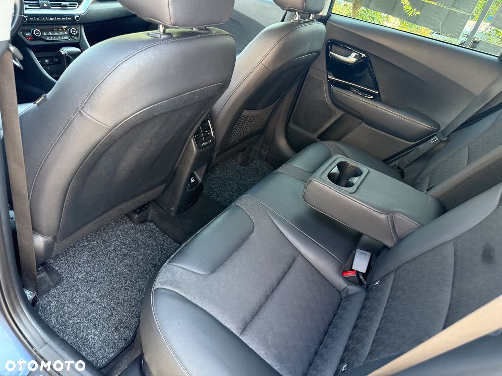 Kia Niro 1.6 GDI 2WD Vision - 13
