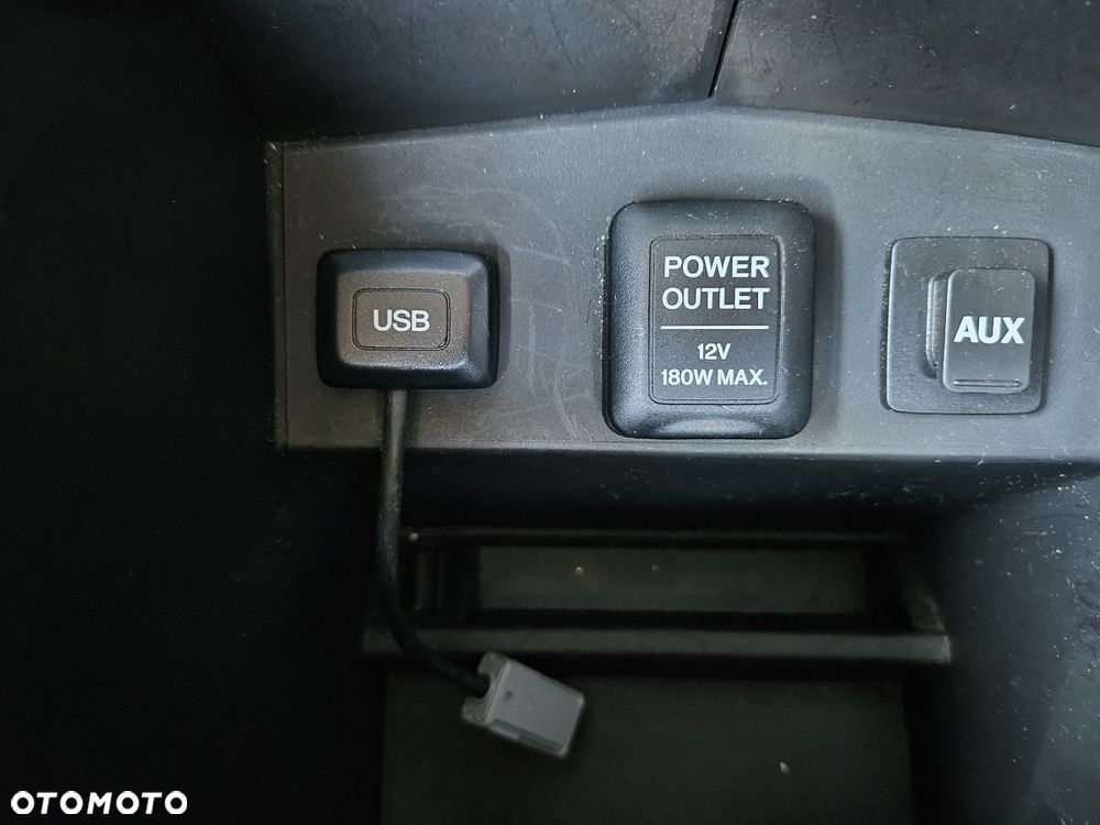 Honda CR-V 2.0i-VTEC 4WD Automatik Elegance - 28