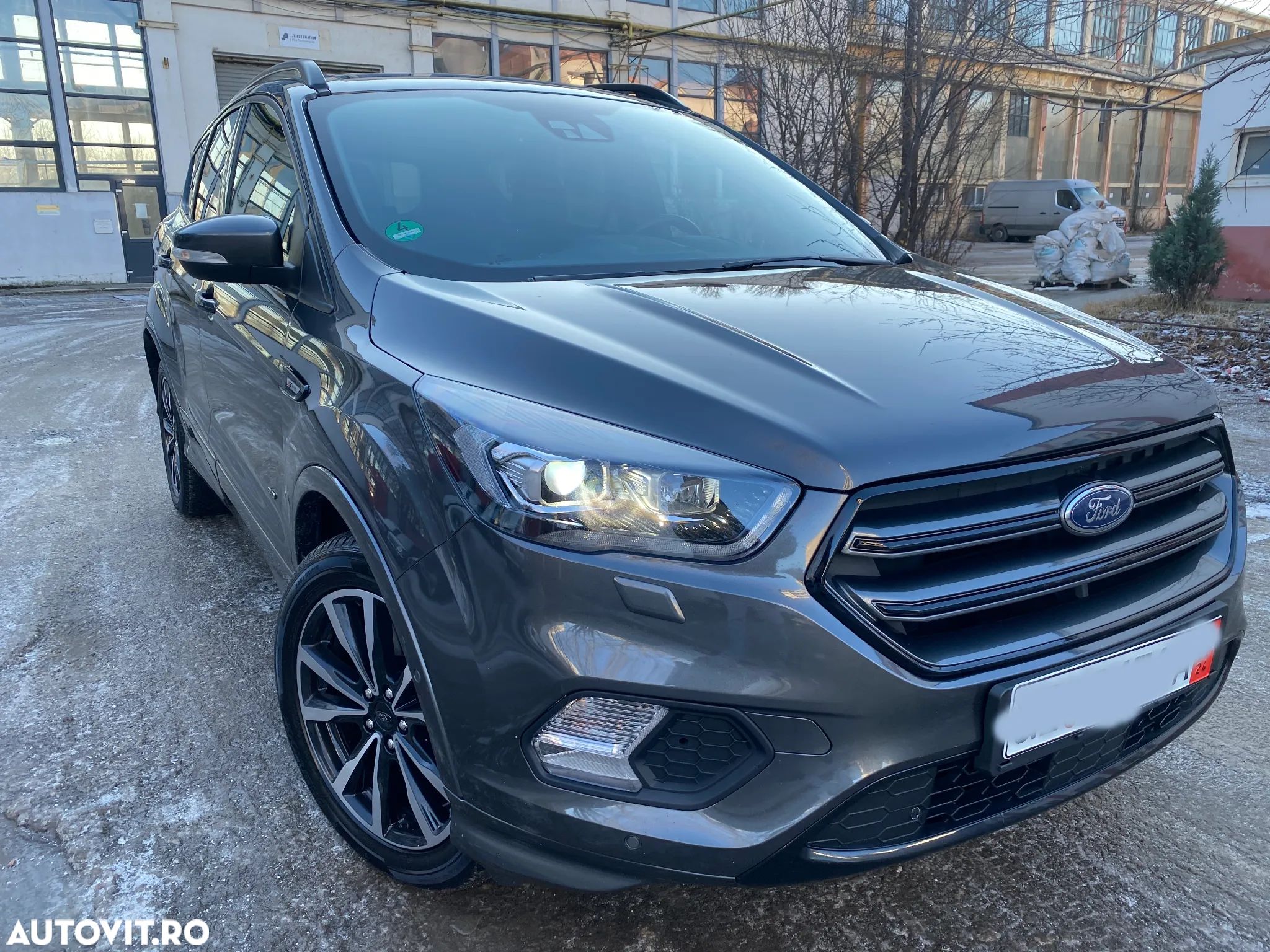 Ford Kuga 2.0 TDCi 4WD Powershift ST-Line - 1