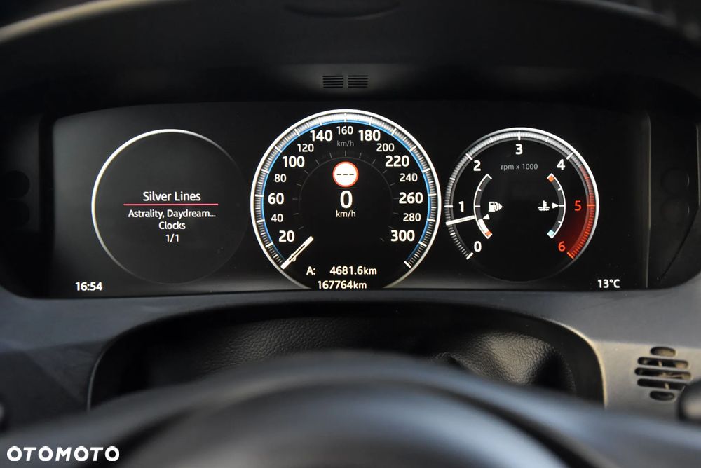 Jaguar F-Pace 2.0 i4D AWD R-Sport - 32