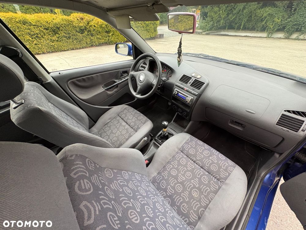 Seat Ibiza 1.4i Select - 6