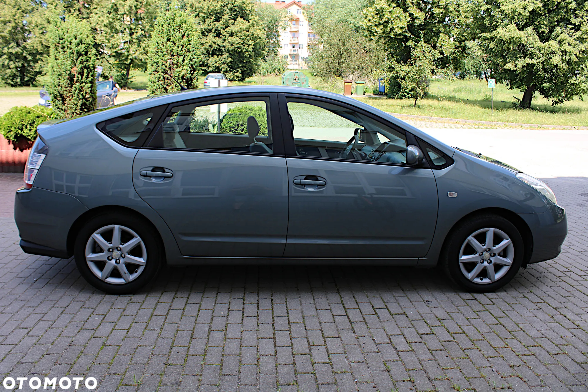 Toyota Prius - 9