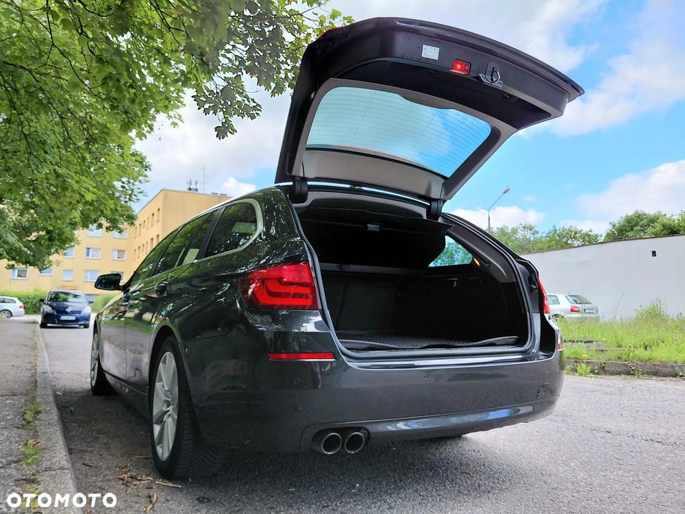 BMW Seria 5 520d Sport-Aut - 19