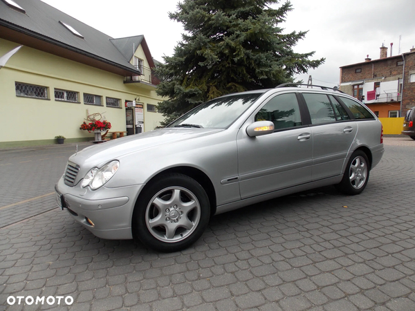 Mercedes-Benz Klasa C 180 T Kompressor Avantgarde Sport Edition