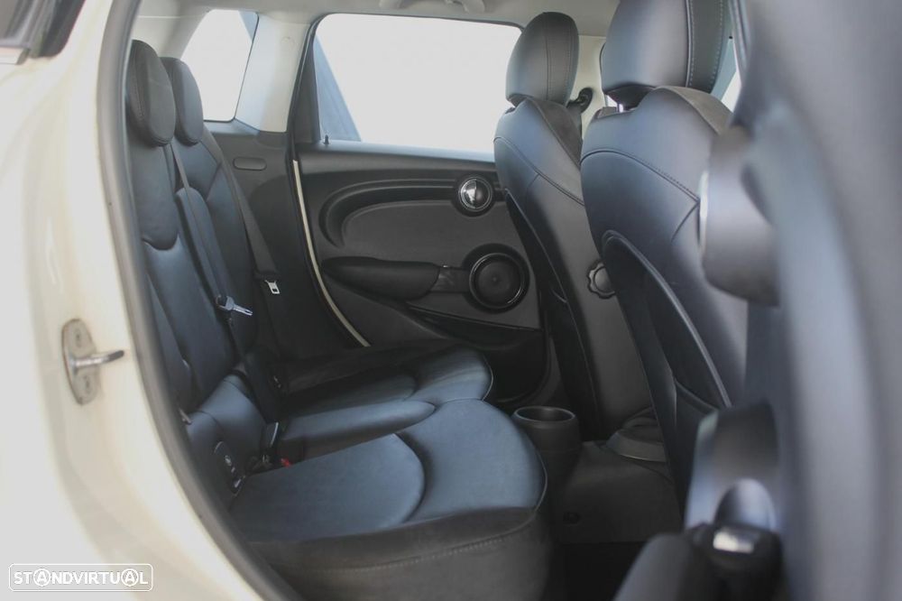 MINI 5 Portas One - 12