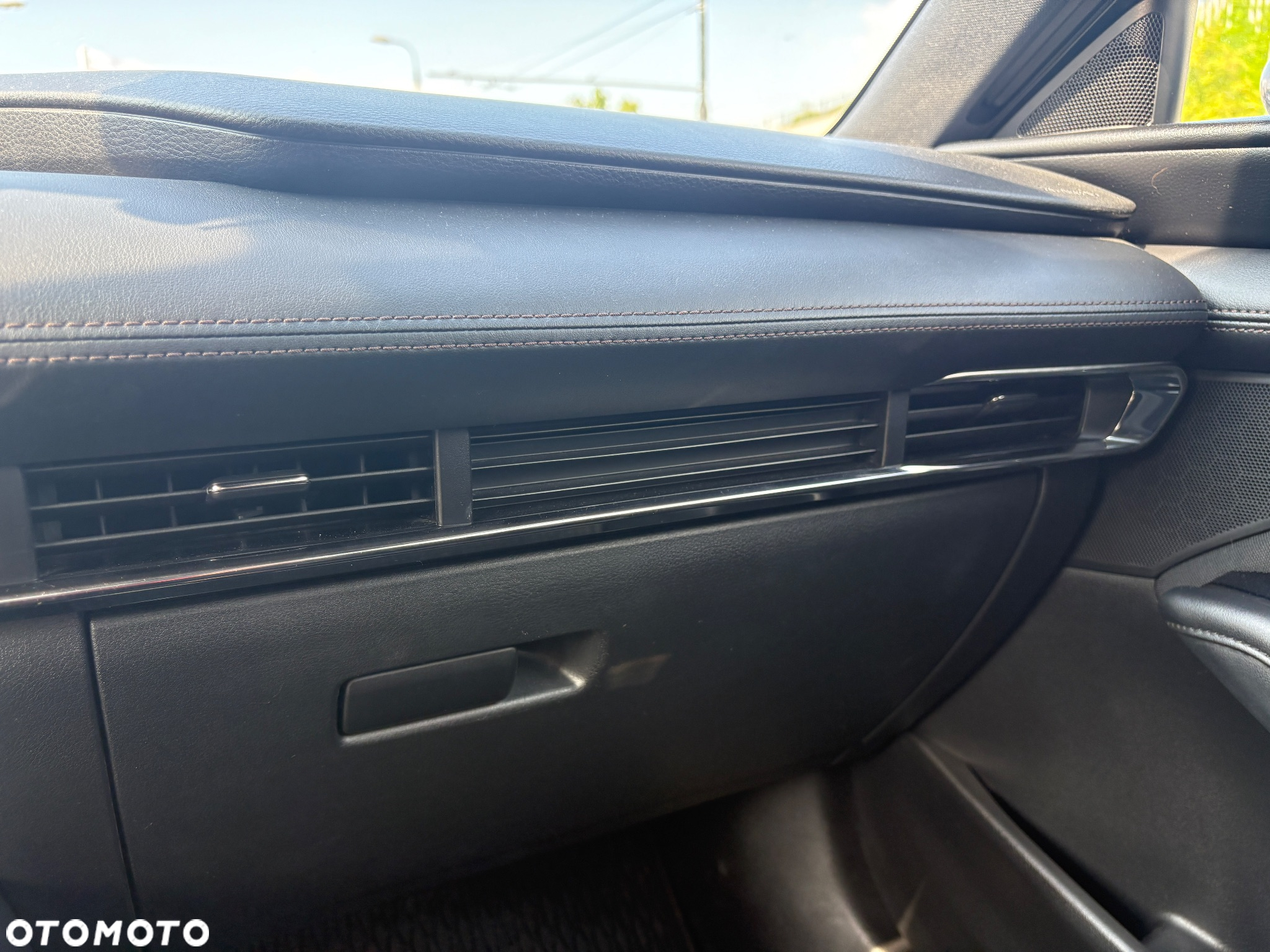 Mazda 3 - 15