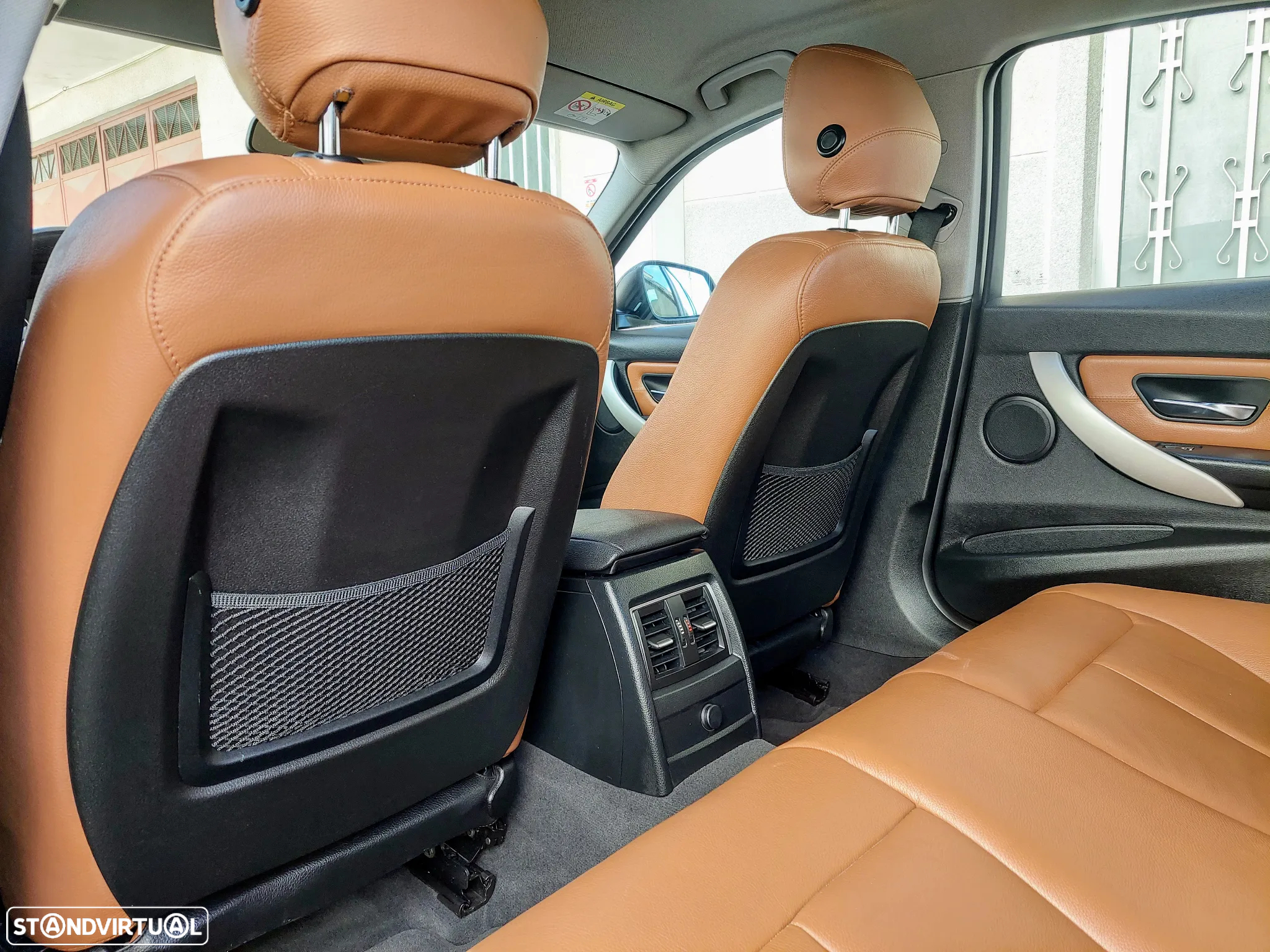 BMW 320 d Line Luxury - 52