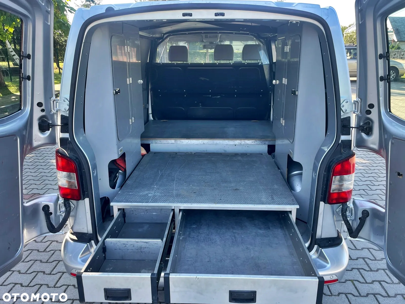 Volkswagen Transporter - 9
